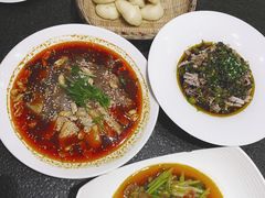 -万重锦·人文川菜馆(骡马市店)