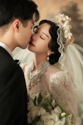 -Mu慕婚纱摄影·超级工作室