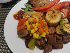 -亮马河饭店翠雅咖啡厅