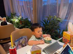 -润园四季椰子鸡火锅(卓越INTOWN店)