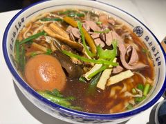 -镇南锅盖面馆(解放路店)