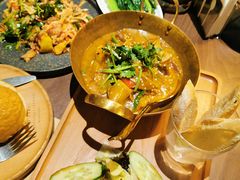 -来龙里 精致 东南亚餐室(万象城店)