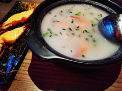 海鲜粥-宴誉恋海·名蚝盛宴烧烤酒馆(总统府1912店)