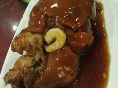 肘子-大眼锅贴水饺(河东店)