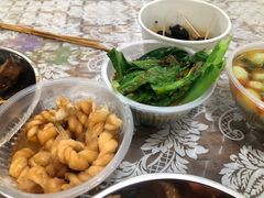 -卫卫麻辣烫(建设新村路店)