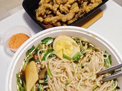 -资和信百货商场