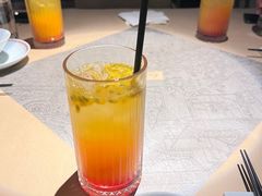 -穹六人间 people 6(岳阳路店)