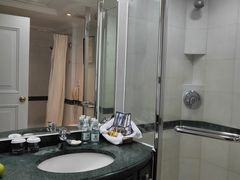 -汕头金海湾大酒店(万象城店)