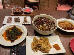 -肆海小川菜酒馆Wine Bistro (青年路店)