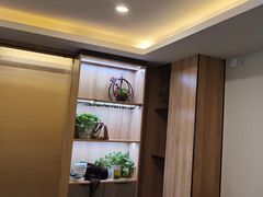 -有红鸡毛店·川菜(建设路店)