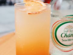 -Line 咖啡(石厦花园店)