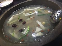 -炭火功夫烤鱼·小龙虾音乐餐吧(新风街店)