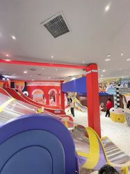 -Qmiss家庭娱乐中心(恒隆广场店)