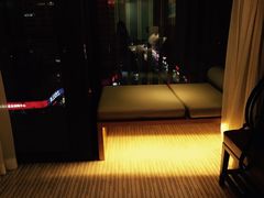 -珠海拱北口岸希尔顿欢朋酒店