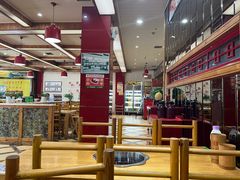 -袁记串串香(泉水轻轨站店)