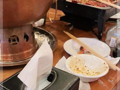 -炉小二铜锅牛蛙•川湘菜(三里屯店)
