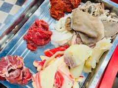 -金鼎雪山牦牛杂火锅(理县总店)