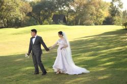 -雪中彩影婚纱摄影·微光艺术中心