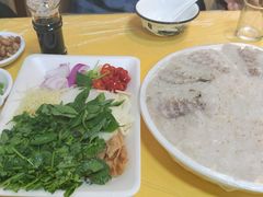 -官塘陈记鱼生·潮汕砂锅粥·牛肉火锅(潮枫路总店)