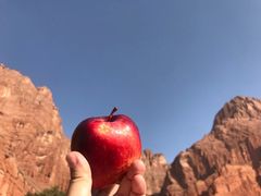 -天山神秘大峡谷