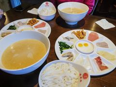 -建新园过桥米线(老街店)
