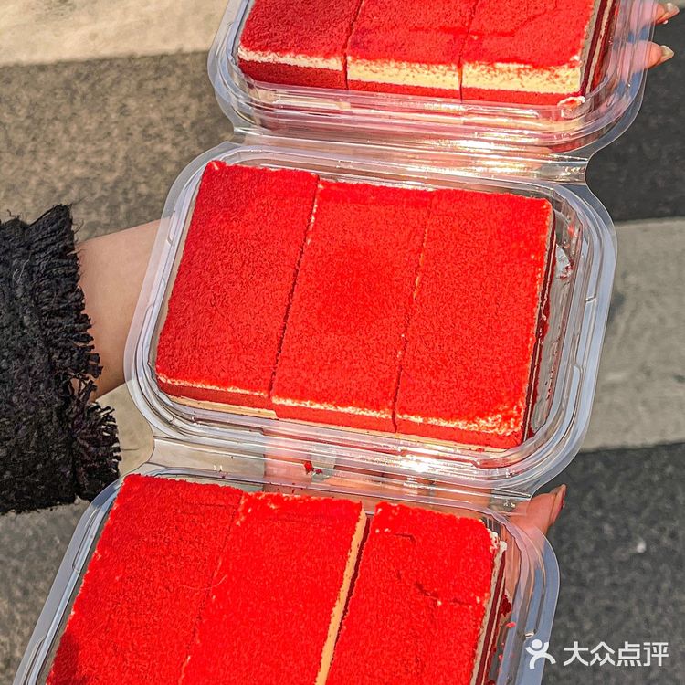 成都首家🔥爱达乐点心局来了，芋泥麻薯超绝