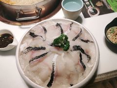 -洪氏嗨捞·猪肚鸡火锅(阳光天地店)