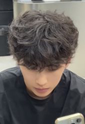 -尤司男士国潮理发馆