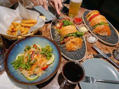 -Let'sBURGERplus·非常创意汉堡(三里屯店)