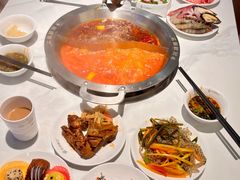-名扬煮艺肥牛自助火锅(同和店)