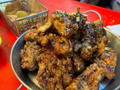 -BHC炸鸡(明洞总店)