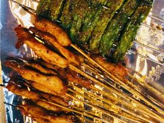 -金陵大勇烧烤·小龙虾·海鲜大咖(竹山路店)