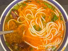 -云阿蛮云南生烫牛肉米线(奉贤路店)