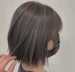 -苑苑发型设计