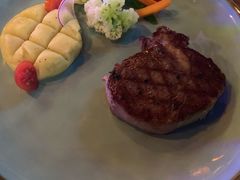 -SISTERS BAR RESTAURANT川意酒馆(嘉善老市H楼店)