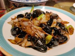 葱炒蚕宝宝-柴火大院烤鸭民间菜