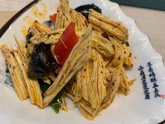自制腐竹-泓历皇朝酒店(东亭店)