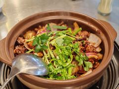 -胡须佬鸡煲四季火锅店(石厦西村直营店)