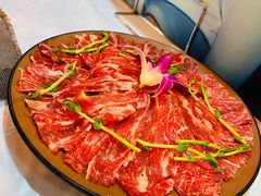 -鲜入围煮花胶鸡海鲜火锅