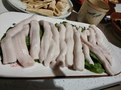 -贵府酸汤牛肉火锅·贵州老字号(飞山街店)