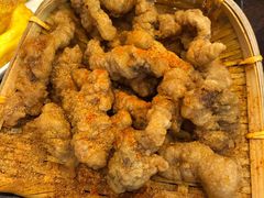 -爆炸头阿姨小四川正宗川味小吃(无任何分店)