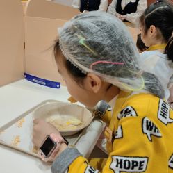-奈尔宝家庭中心·亲子餐厅(北京东坝万达店)