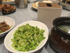 -潇湘华天大酒店-湘·悦美食街(芙蓉中路店)