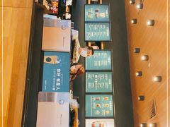 -星巴克(杭州西湖银泰1F店)
