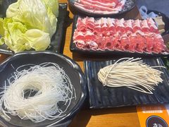 -呷哺呷哺 黄金牧场 (欢乐谷店)