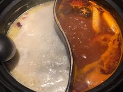 番茄牛膝骨猪肚鸡锅-捞王锅物料理(凯旋路店)