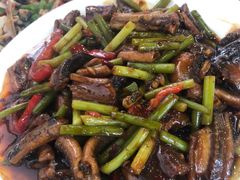 爆炒野生黄鳝-老虎土菜馆·农家土菜