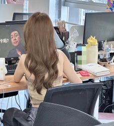 -丝语萱形象