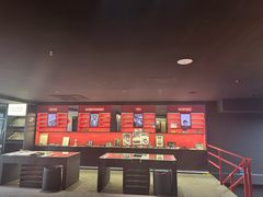 -肆兮眼镜·蔡司·徕卡战略合作店(大坪店)