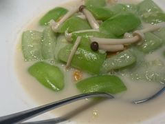 -铜锣湾·有麝自然香(渝北财富中心店)